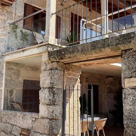 Casa María Da Reza *